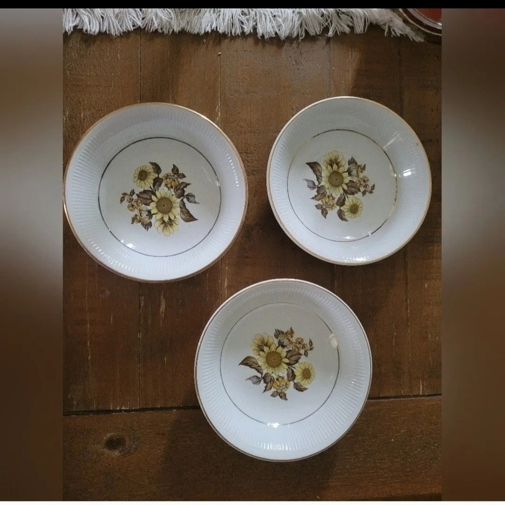 Vintage Royal Warwick Bowl Sunflower x3